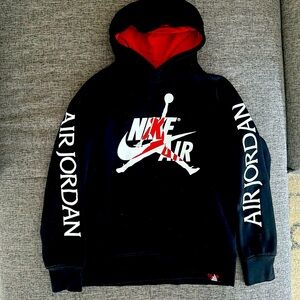 Nike Air Jordan Hoodie boys size Medium